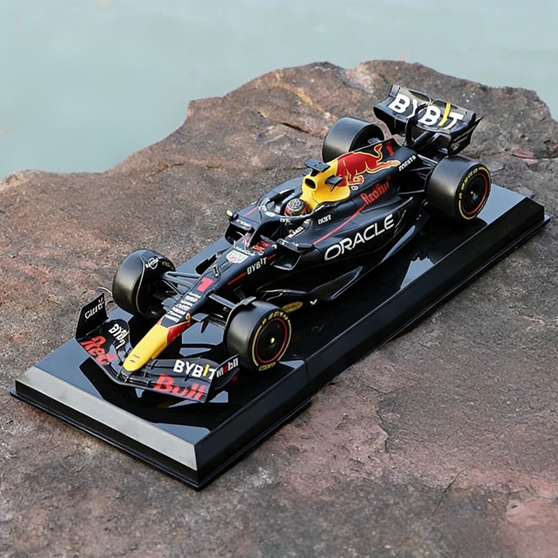 Model Kit Formula 1 - 1:24 2023 Champion Red Bull RB19