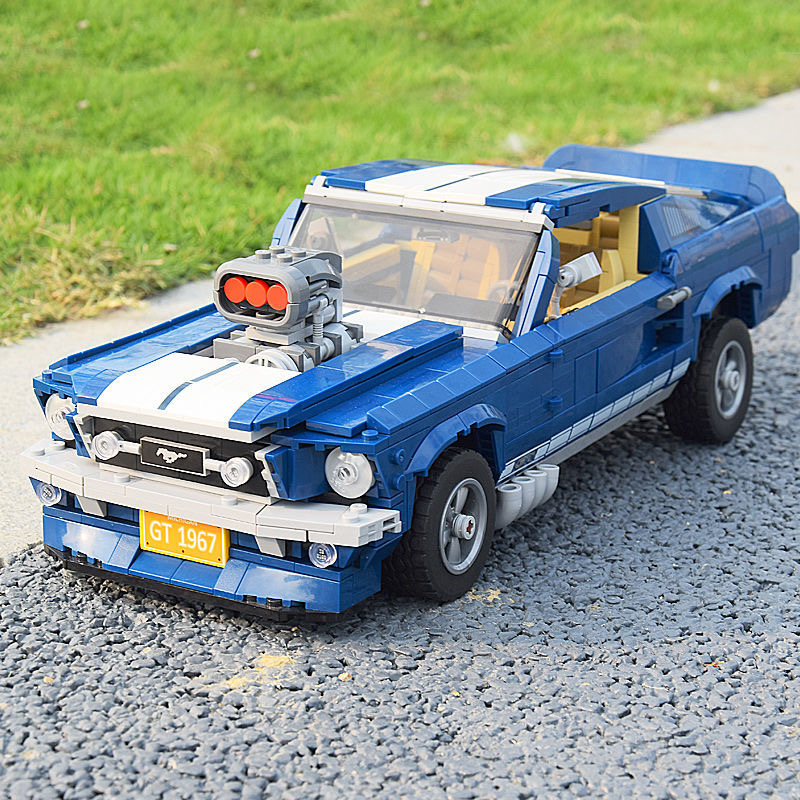 MOC 1471PCS Mustangs Sports Ra - огляд і ціна Model Kit Mustang