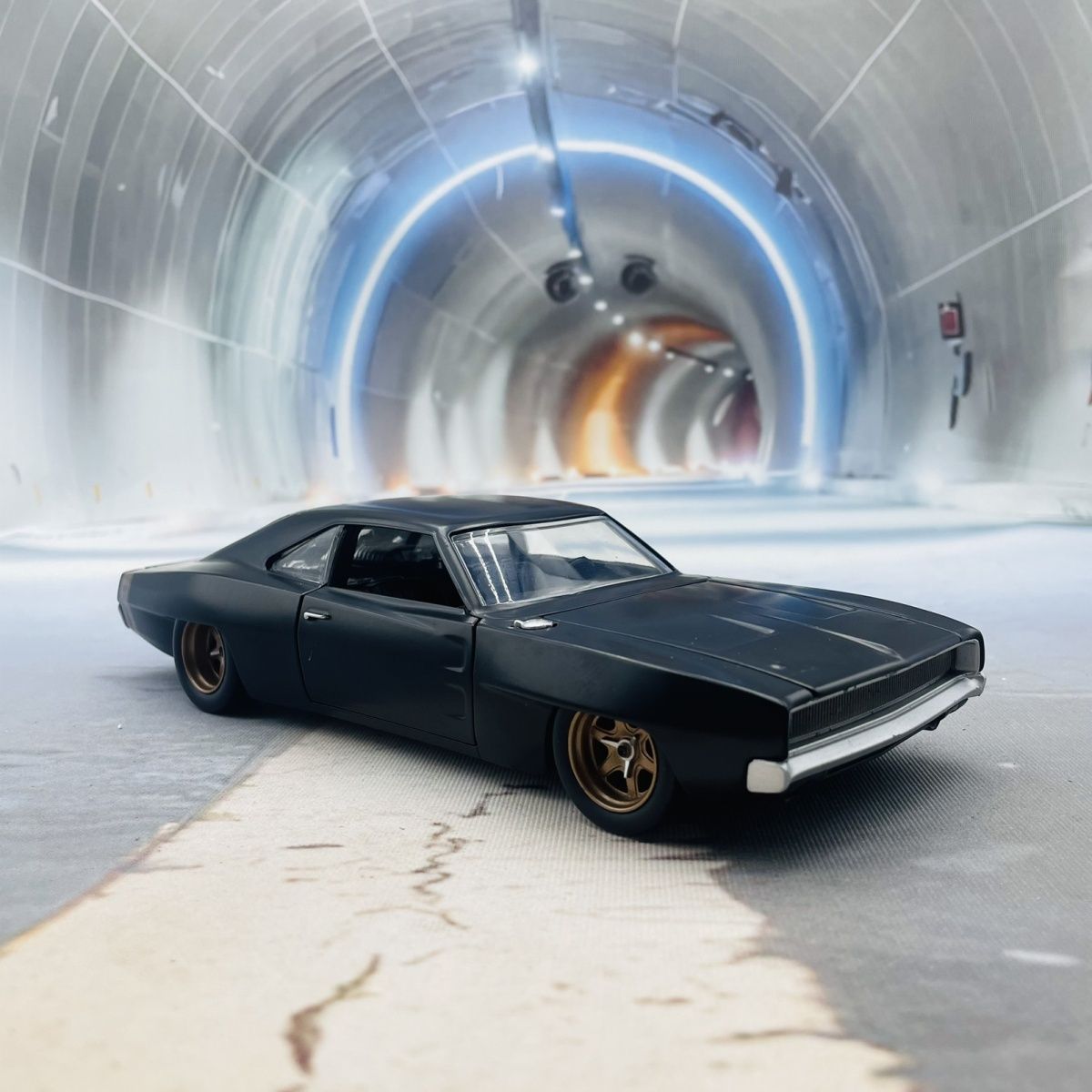 JADA 1:24 Charger 1968 Alloy C - огляд і ціна Model Kit Mustang