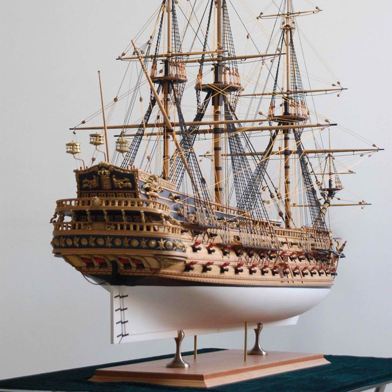 1/50 St. Philip Class I Battle - огляд і ціна Model Kit Lucario