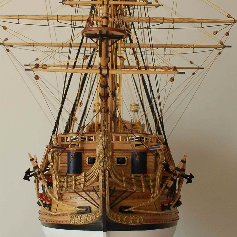 1/50 St. Philip Class I Battle - огляд і ціна Model Kit Lucario