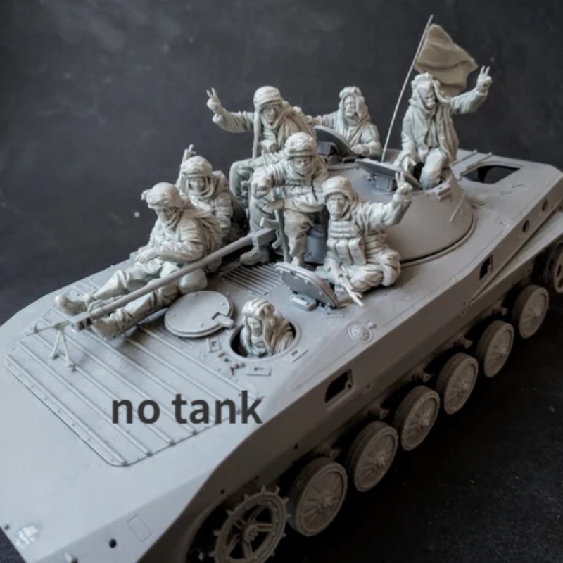 1/35 Scale Resin Figure Assemb - огляд і ціна Model Kit Wargreymon