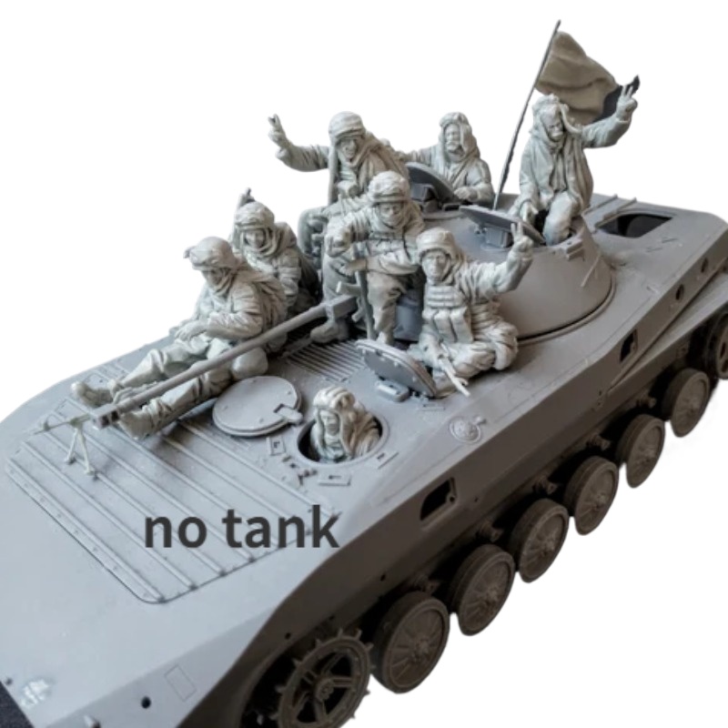 1/35 Scale Resin Figure Assemb - огляд і ціна Model Kit Wargreymon