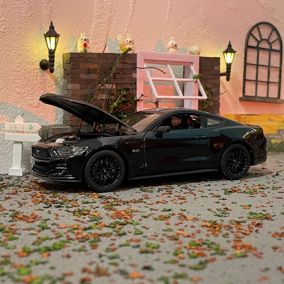 Welly 1:24 Ford Mustang GT All - огляд і ціна Model Kit Mustang