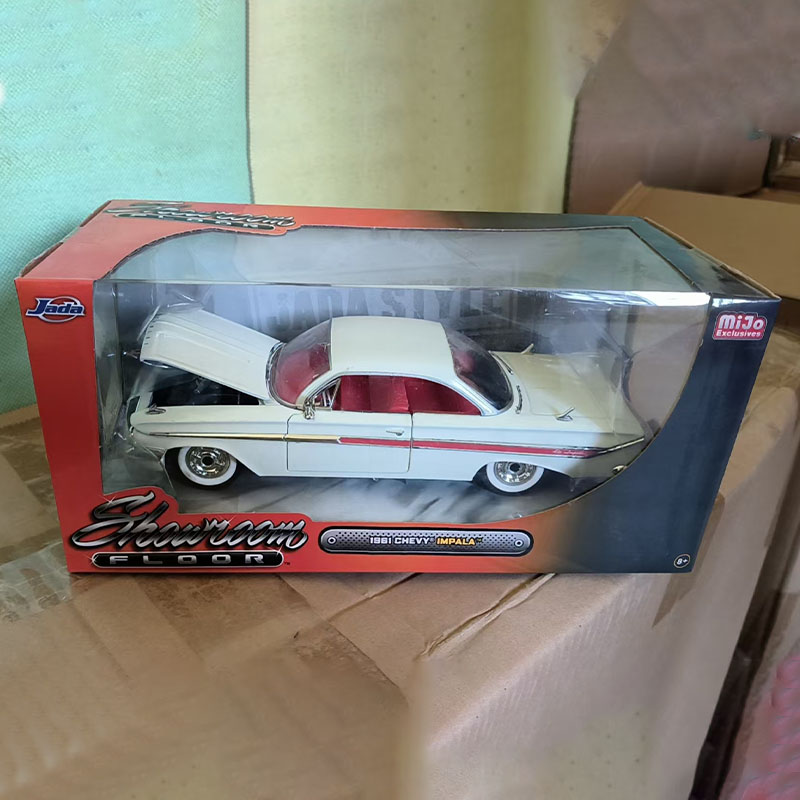JADA 1:24 Scale 1961 Impala Al - огляд і ціна Model Kit Mustang