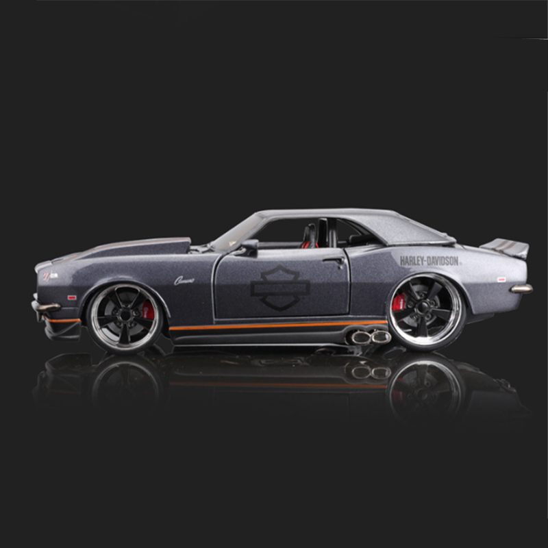 Maisto 1:24 Chevrolet Camaro Z - огляд і ціна Model Kit Mustang