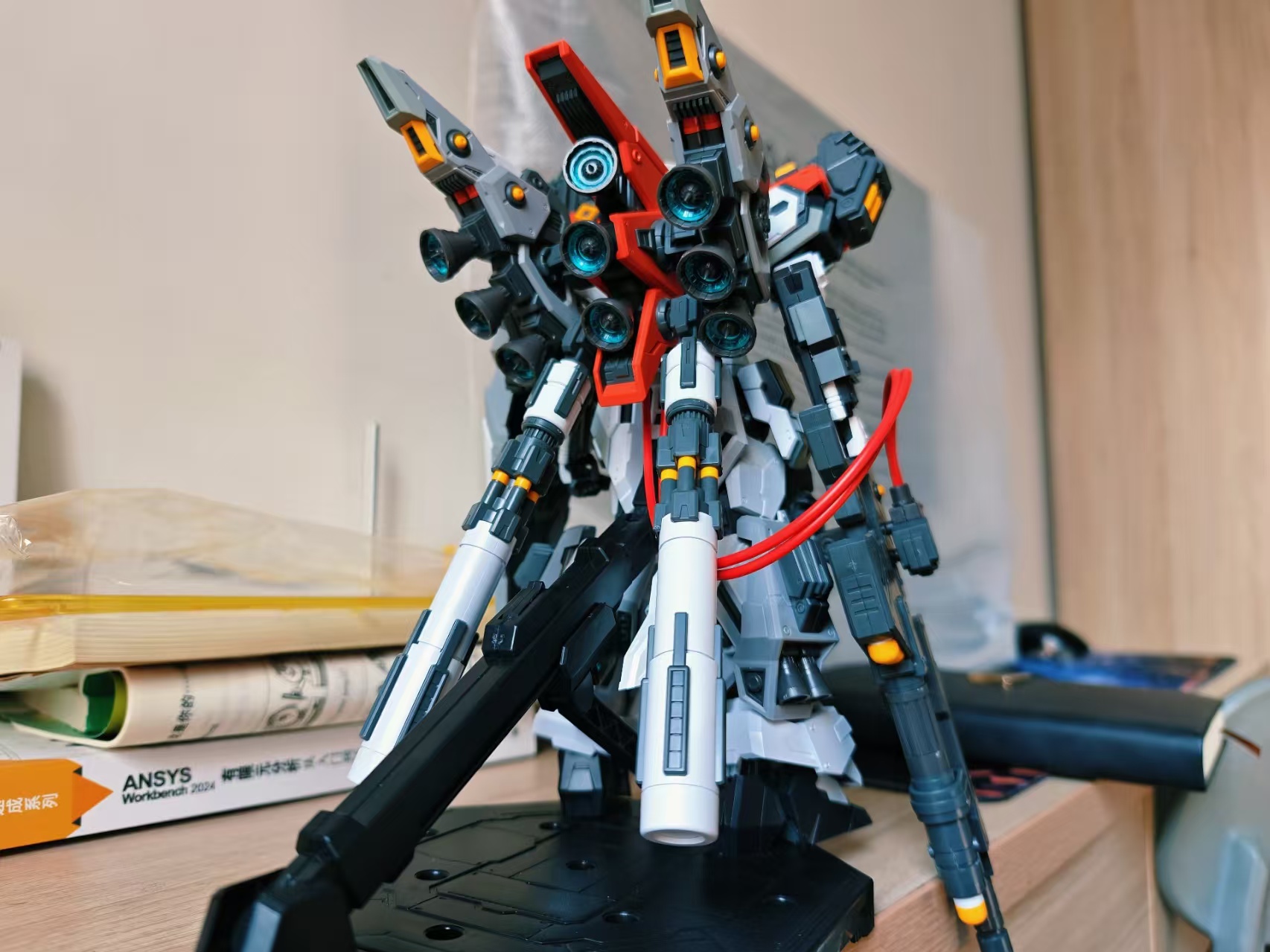 In Stock Zzza Mode Gzss-Ox-Gus - огляд і ціна Model Kit Regus